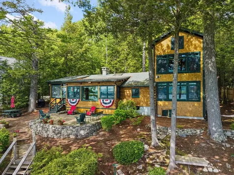 122 Broadside Road Wolfeboro NH 03894