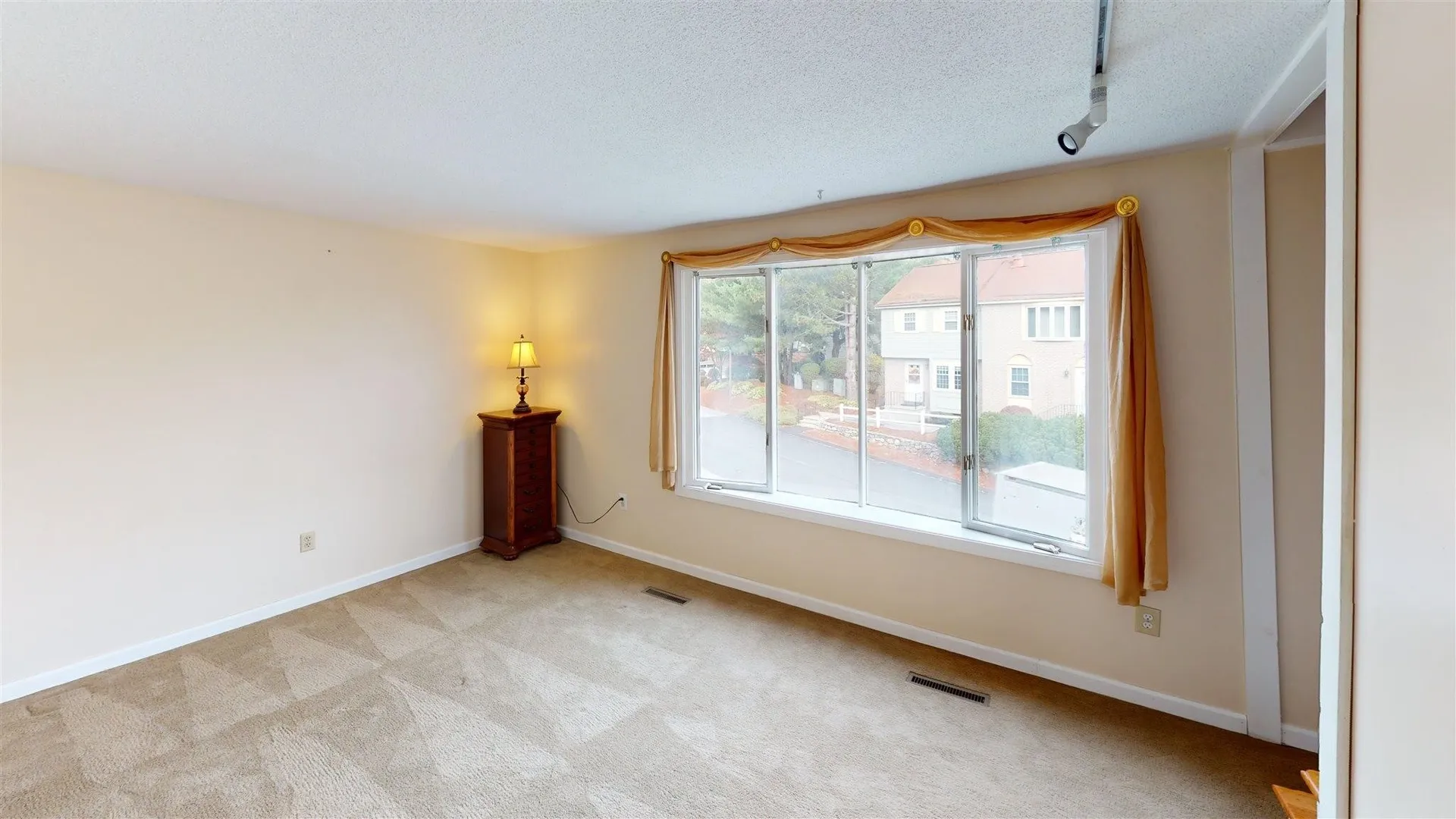 32 Sentry Way Merrimack NH 03054