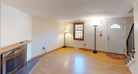 32 Sentry Way Merrimack NH 03054