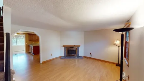 32 Sentry Way Merrimack NH 03054