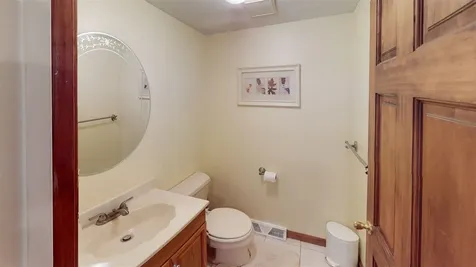 32 Sentry Way Merrimack NH 03054