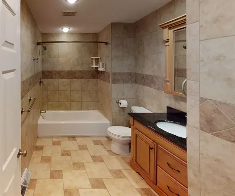 32 Sentry Way Merrimack NH 03054