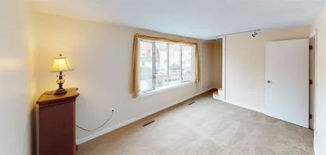 32 Sentry Way Merrimack NH 03054