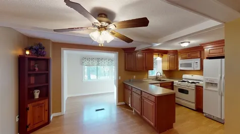32 Sentry Way Merrimack NH 03054
