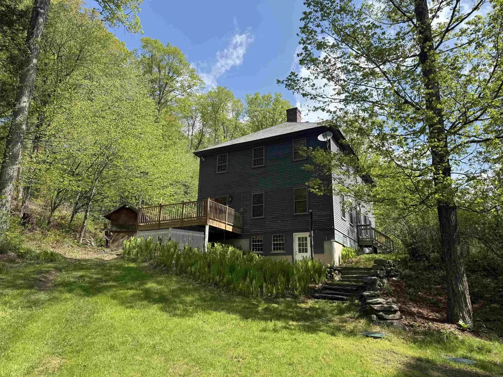 800 Hubbard Hill Halifax VT 05358