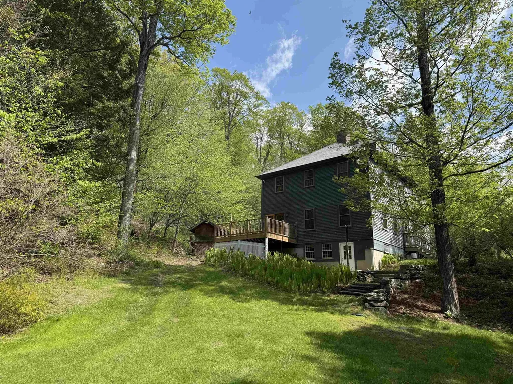 800 Hubbard Hill Halifax VT 05358