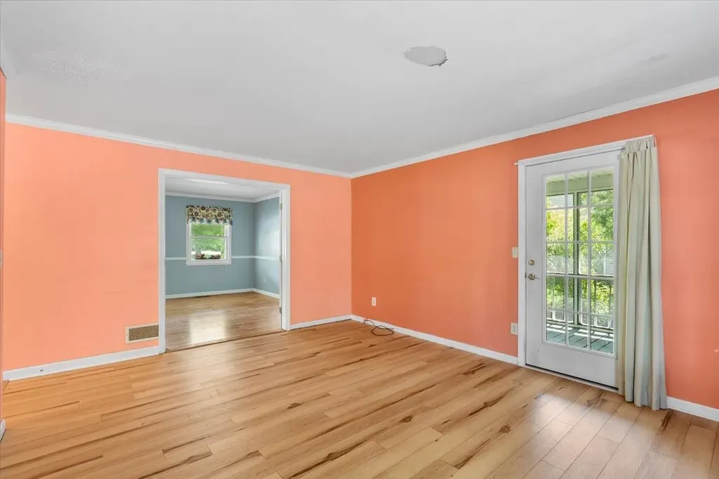 32 Countryside Drive Essex Junction VT 05452