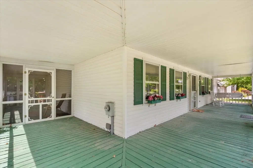 32 Countryside Drive Essex Junction VT 05452