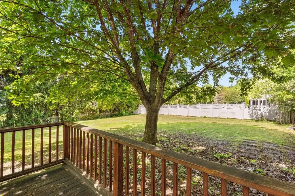 32 Countryside Drive Essex Junction VT 05452