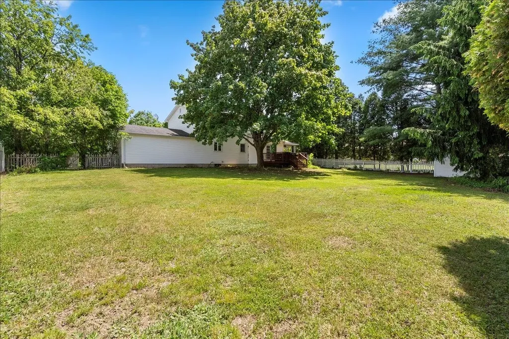 32 Countryside Drive Essex Junction VT 05452