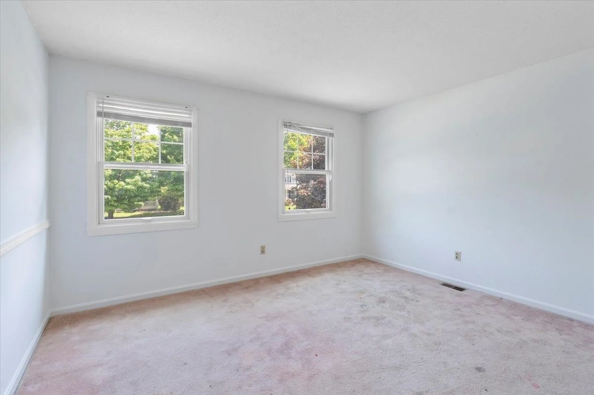 32 Countryside Drive Essex Junction VT 05452