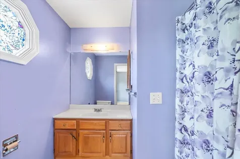 32 Countryside Drive Essex Junction VT 05452