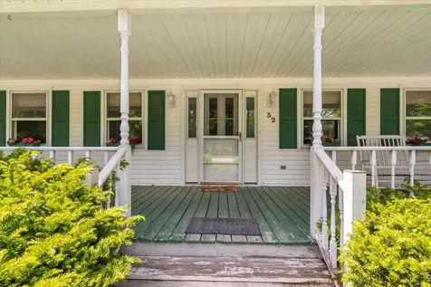 32 Countryside Drive Essex Junction VT 05452