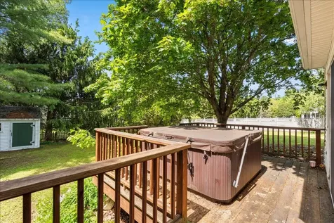 32 Countryside Drive Essex Junction VT 05452