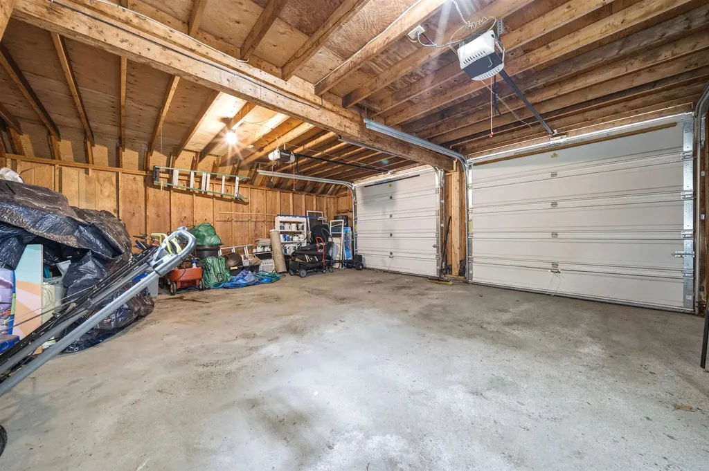 31 Westwood Circle Dover NH 03820