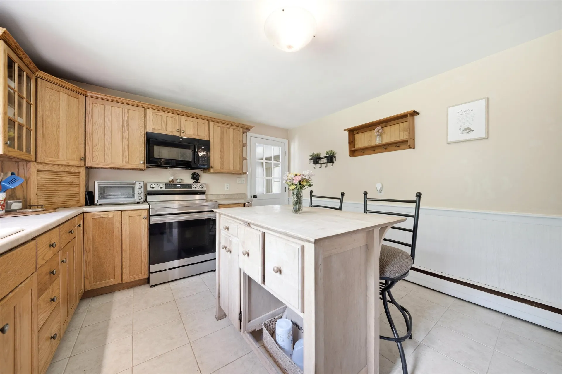 31 Westwood Circle Dover NH 03820