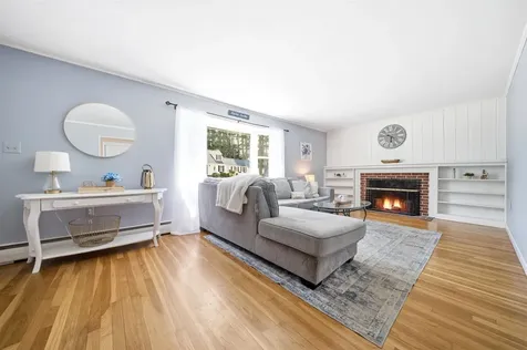 31 Westwood Circle Dover NH 03820