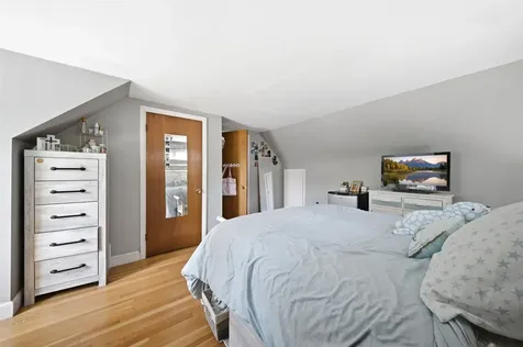 31 Westwood Circle Dover NH 03820