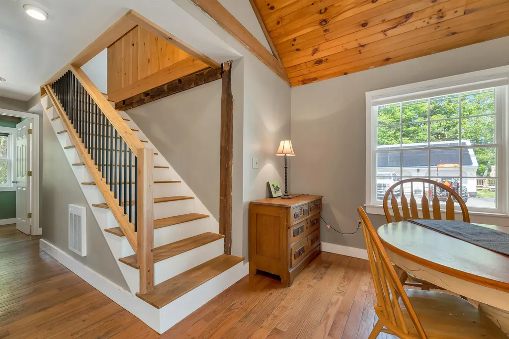 75 Hermit Woods Road Sanbornton NH 03269
