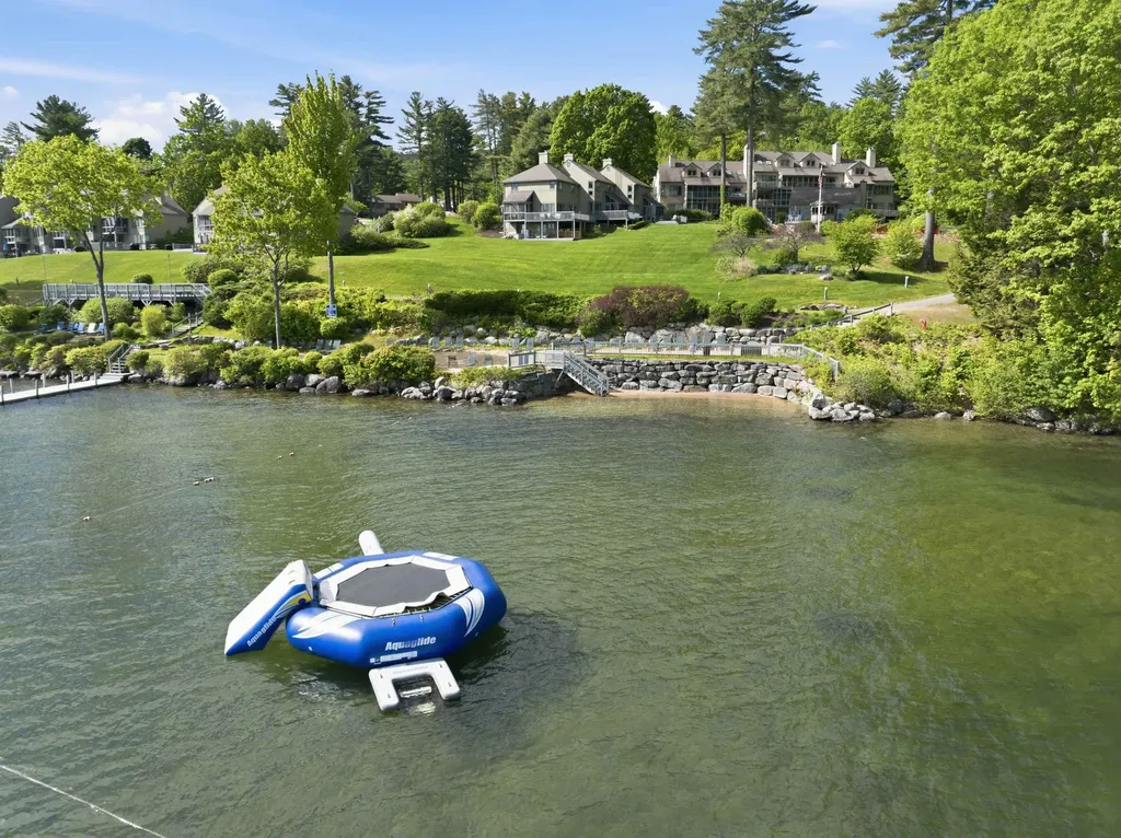 2696 Lake Shore Road Gilford NH 03249