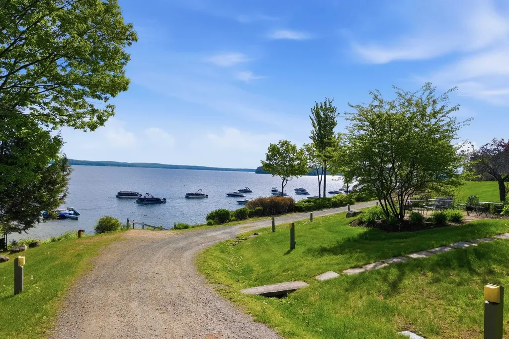 2696 Lake Shore Road Gilford NH 03249