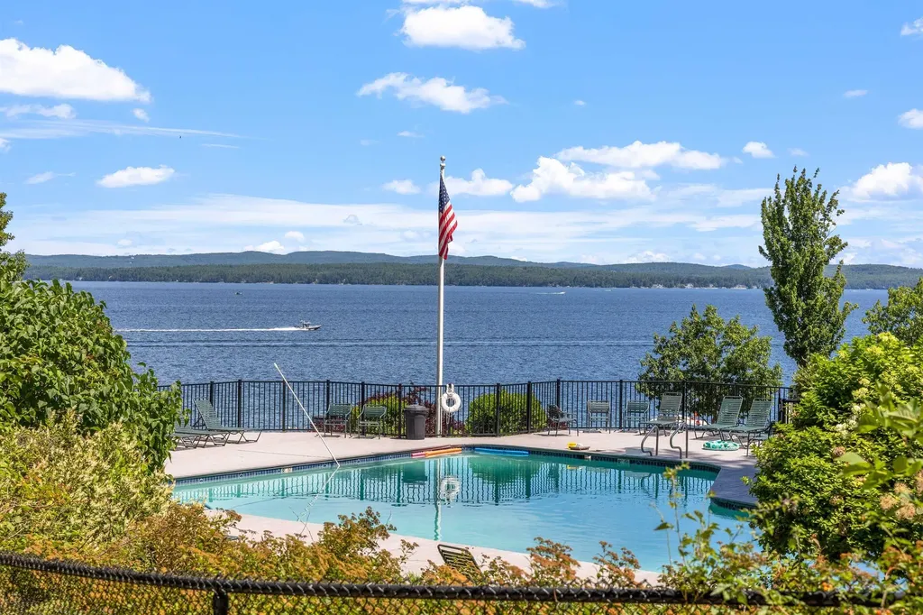 2696 Lake Shore Road Gilford NH 03249