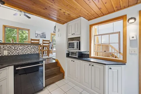 2696 Lake Shore Road Gilford NH 03249