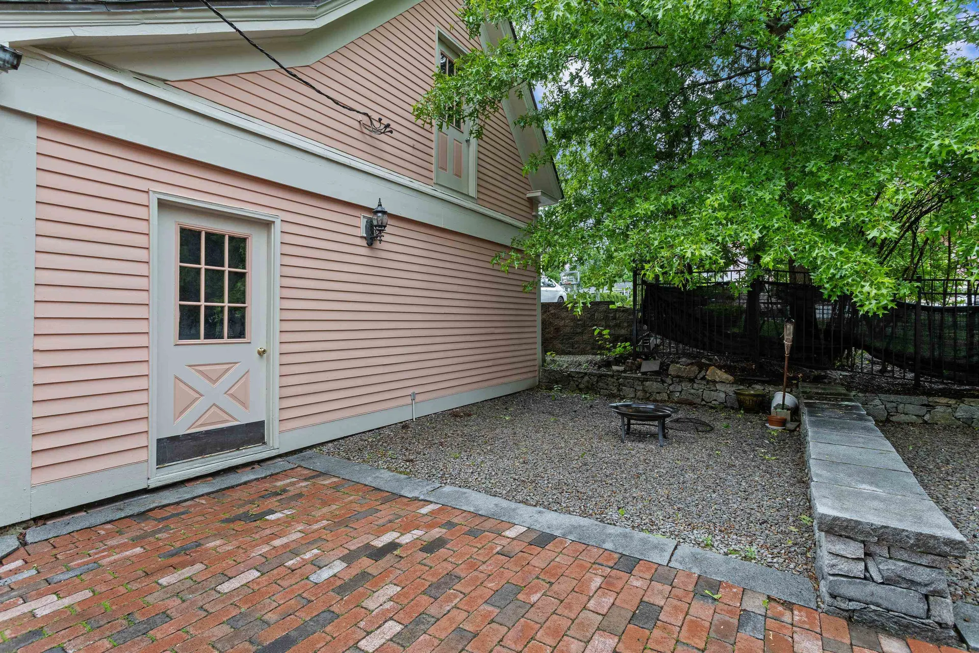 270 Orange Street Manchester NH 03104