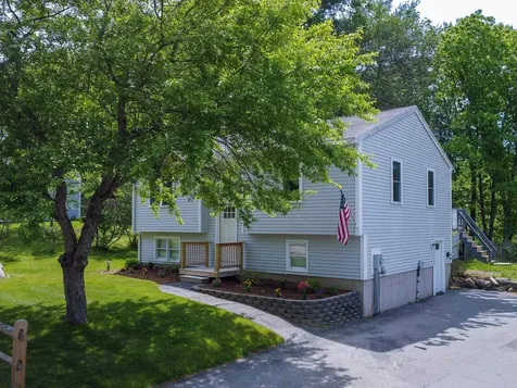 51 Woodlands Drive Epping NH 03042