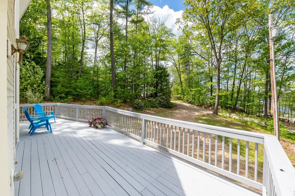 83 Fox Hill Road Belmont NH 03220