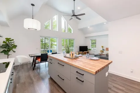 83 Fox Hill Road Belmont NH 03220