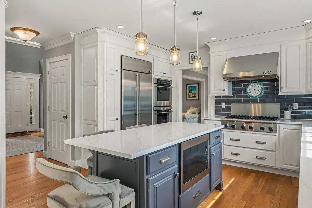 4 White Horse Drive Rye NH 03870