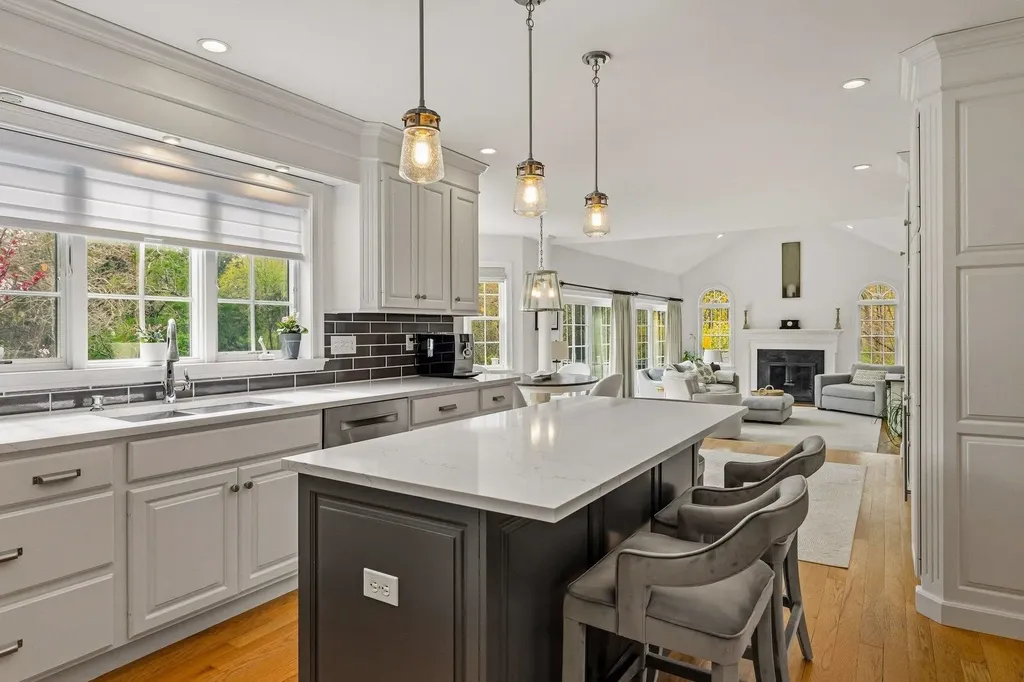 4 White Horse Drive Rye NH 03870