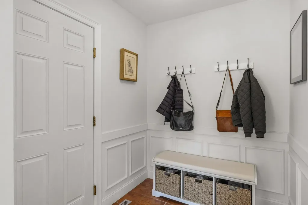4 White Horse Drive Rye NH 03870