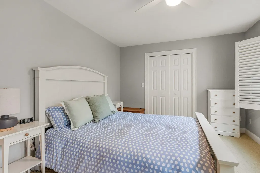 4 White Horse Drive Rye NH 03870