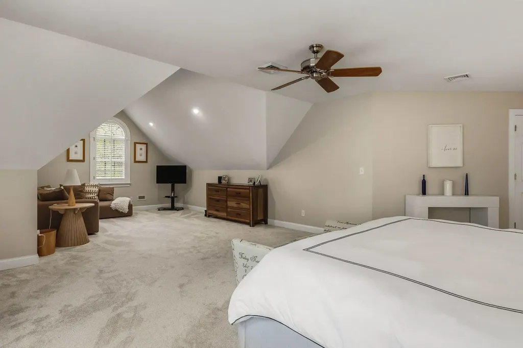 4 White Horse Drive Rye NH 03870