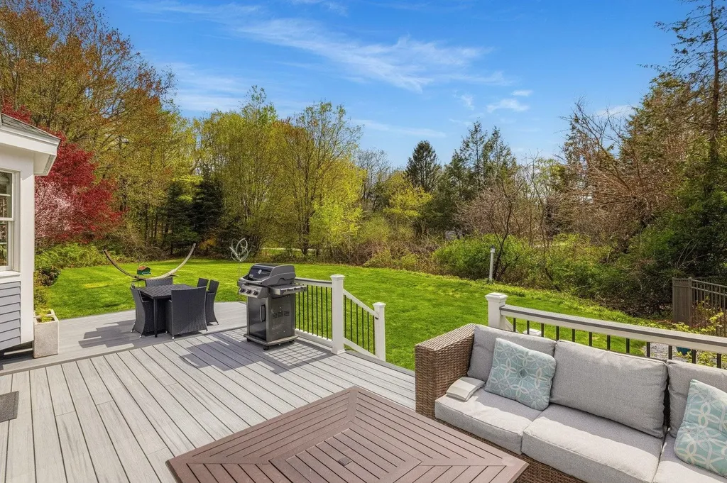 4 White Horse Drive Rye NH 03870