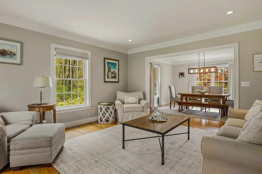4 White Horse Drive Rye NH 03870