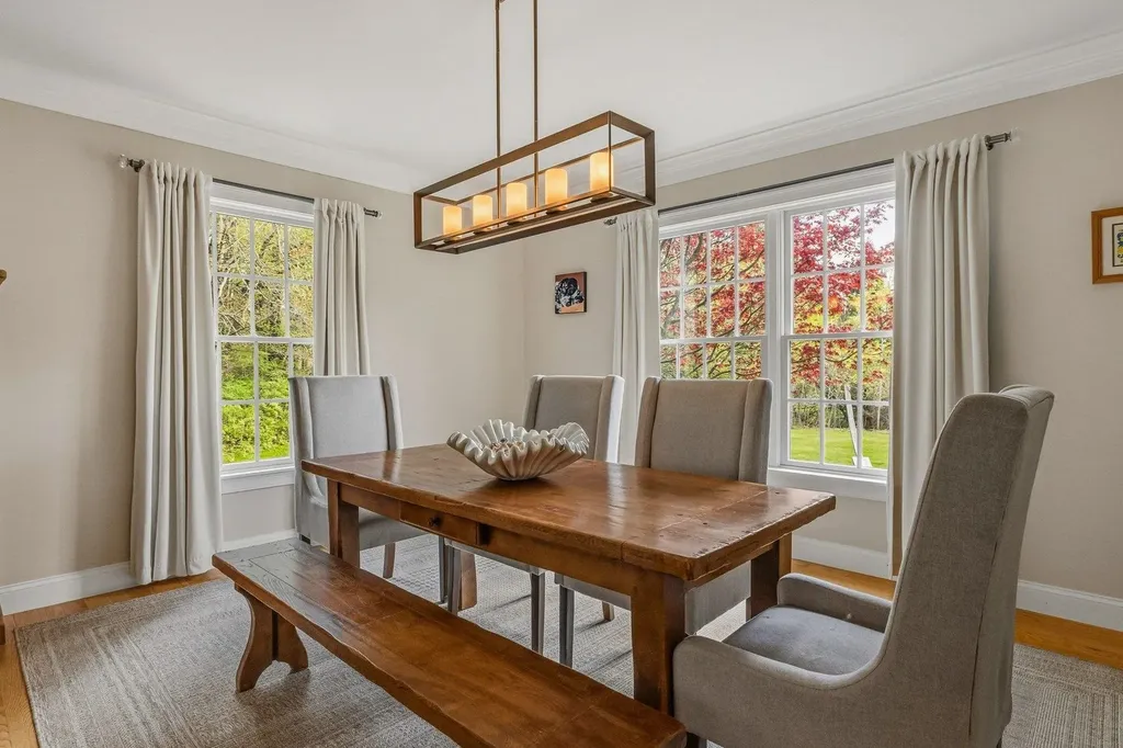 4 White Horse Drive Rye NH 03870