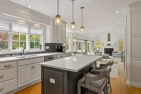 4 White Horse Drive Rye NH 03870