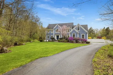 4 White Horse Drive Rye NH 03870