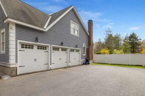 4 White Horse Drive Rye NH 03870