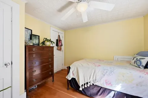 25 Eastman Avenue Bedford NH 03110