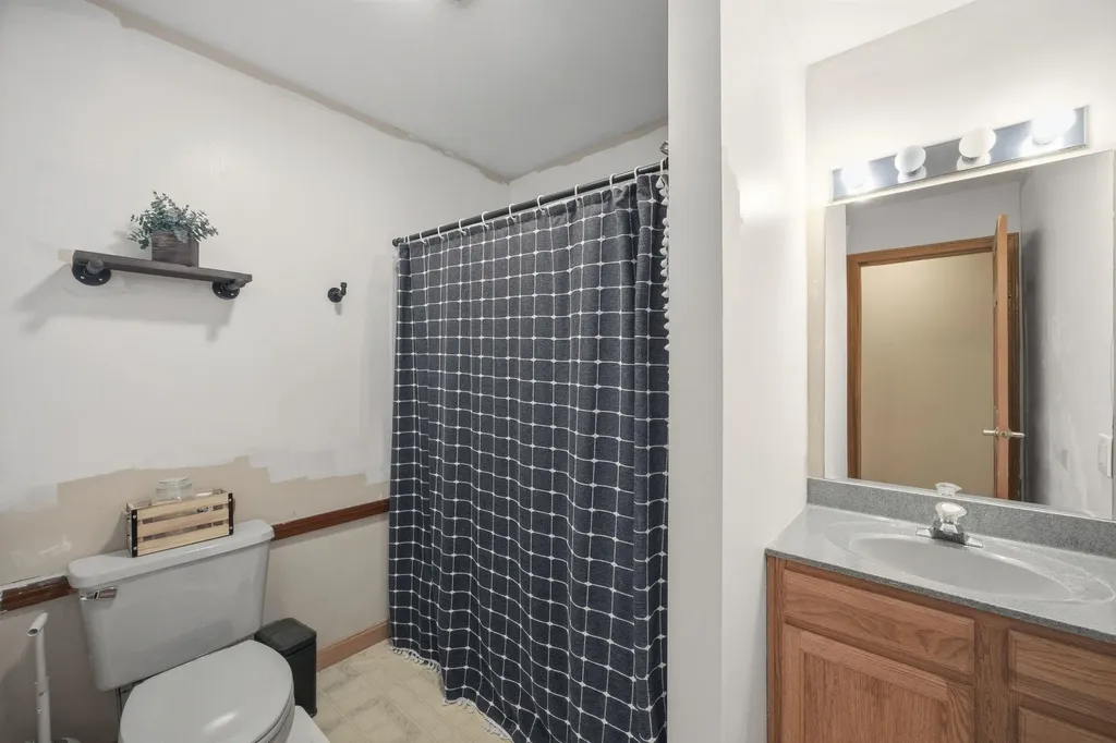 131 Woodman Road Sanbornton NH 03269