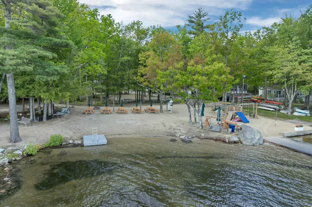 7 Shady Lane Tuftonboro NH 03853