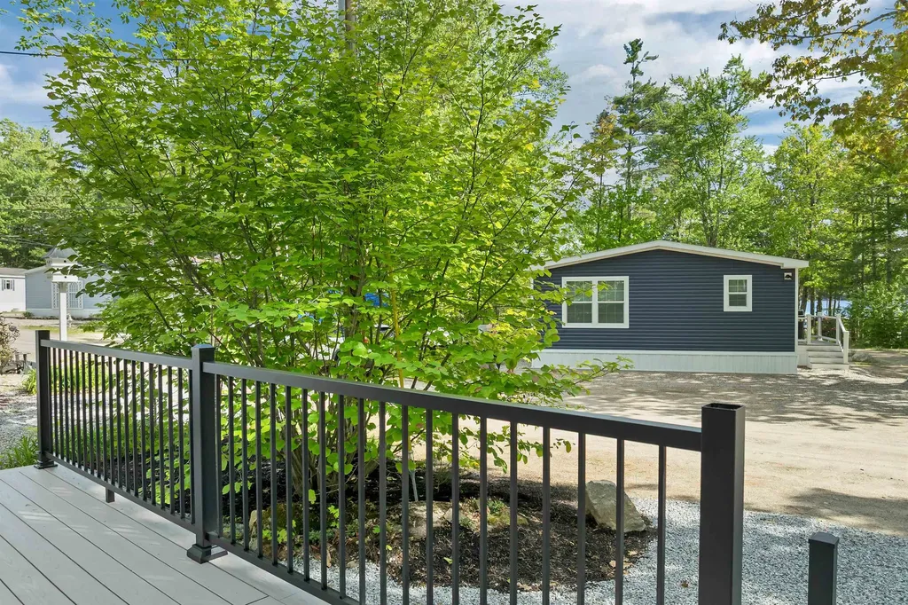 7 Shady Lane Tuftonboro NH 03853