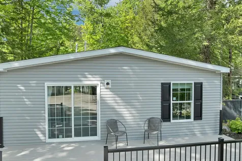 7 Shady Lane Tuftonboro NH 03816