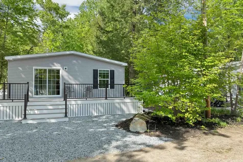7 Shady Lane Tuftonboro NH 03853