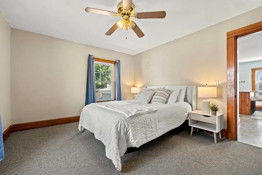 39 Lovewell Street Nashua NH 03060