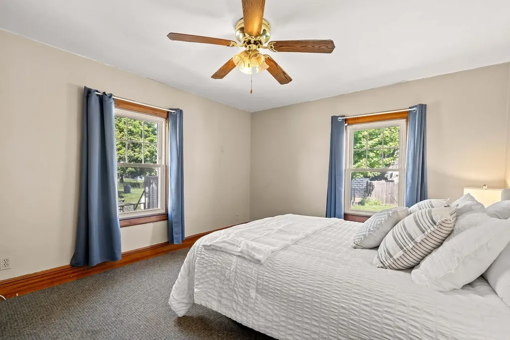 39 Lovewell Street Nashua NH 03060